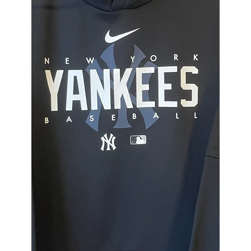 Men's‎ 2XL NWT New York Yankees Nike Pre Game Therma Fit Hoodie Navy